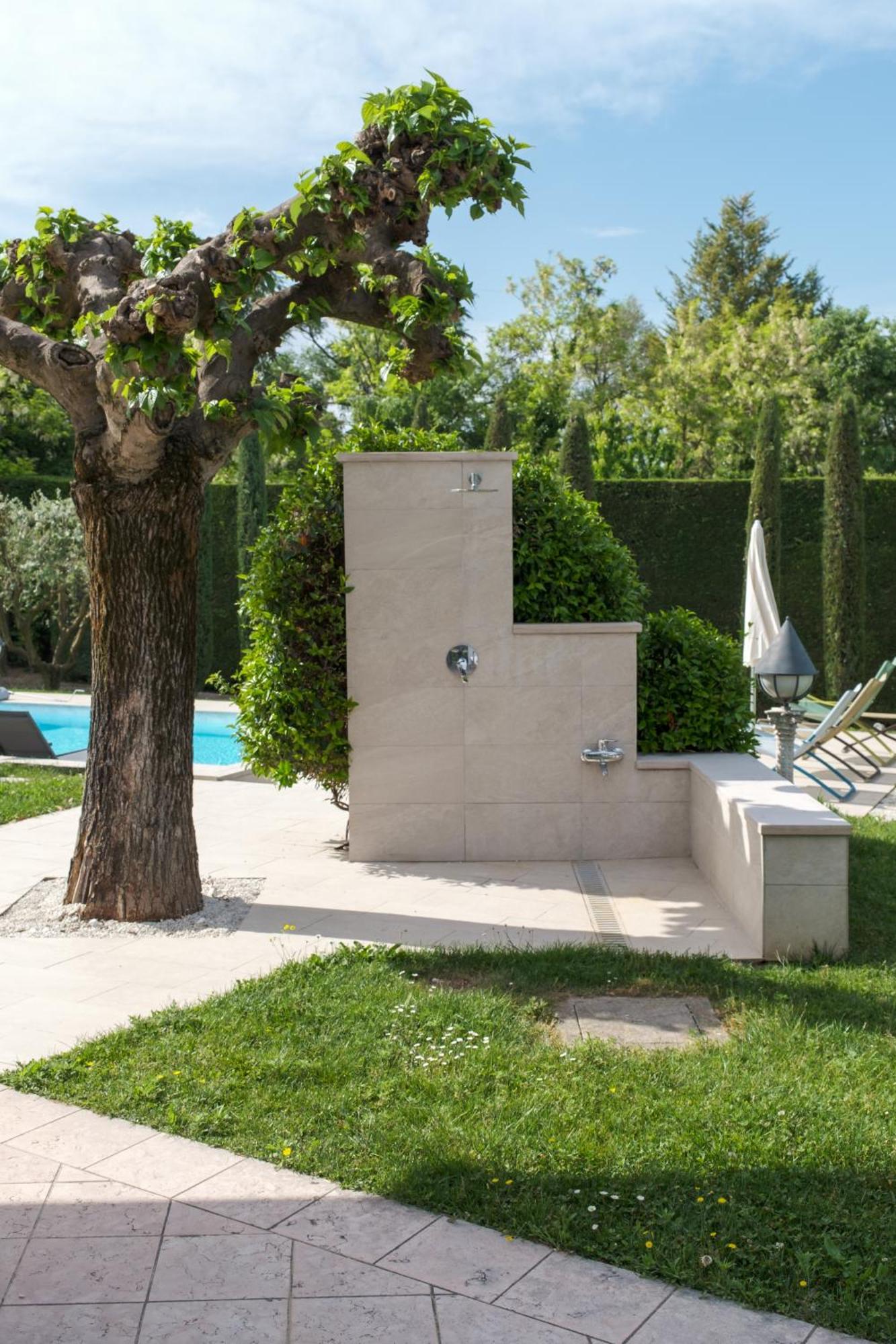 Villa Carini With 3000 Mq Garden & Heated Pool Castelnuovo del Garda Exterior foto