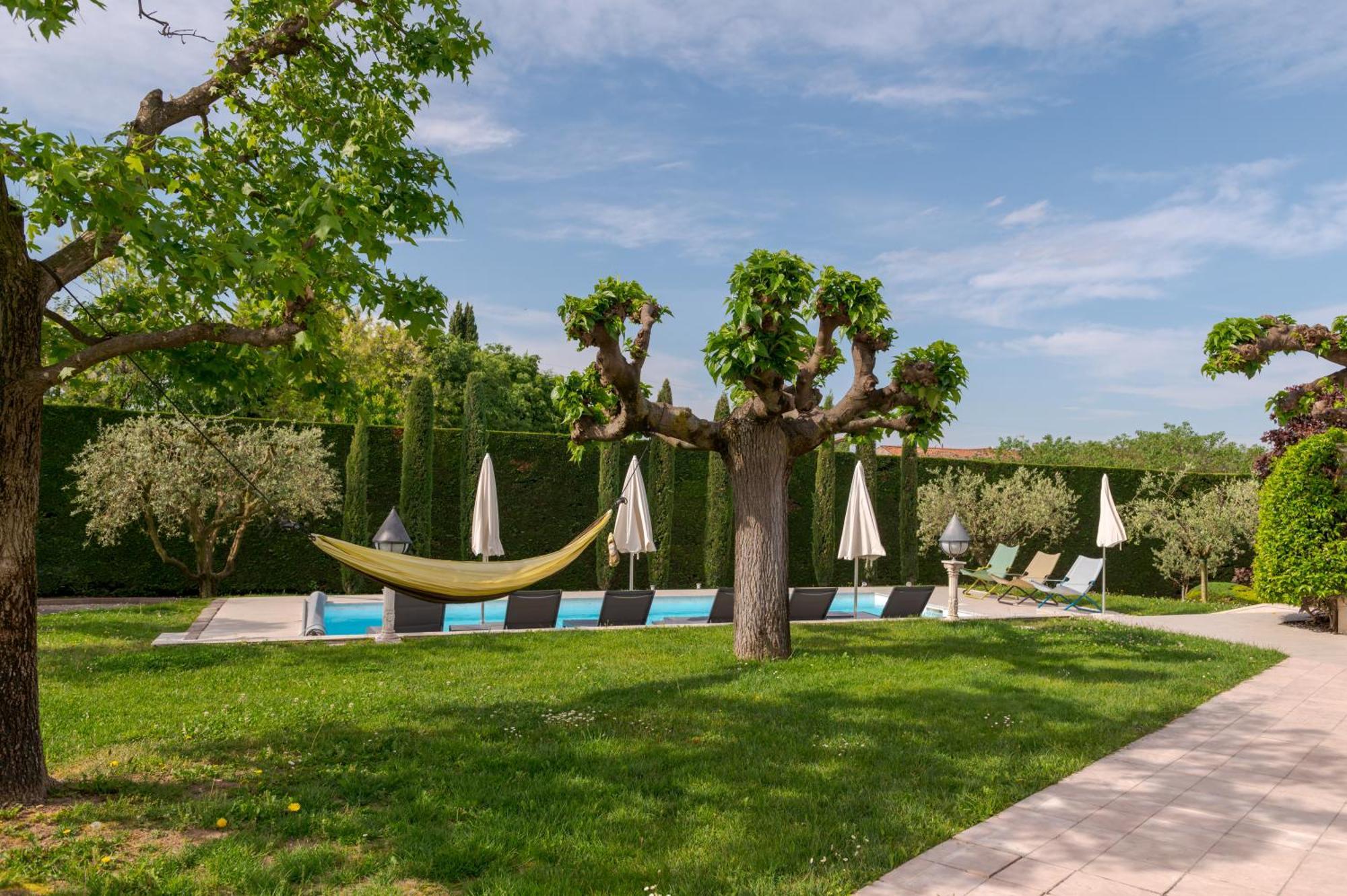 Villa Carini With 3000 Mq Garden & Heated Pool Castelnuovo del Garda Exterior foto