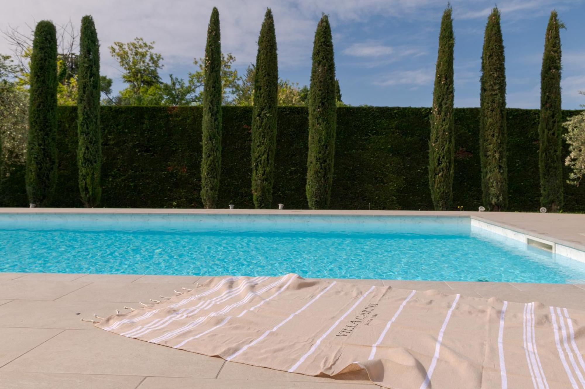 Villa Carini With 3000 Mq Garden & Heated Pool Castelnuovo del Garda Exterior foto