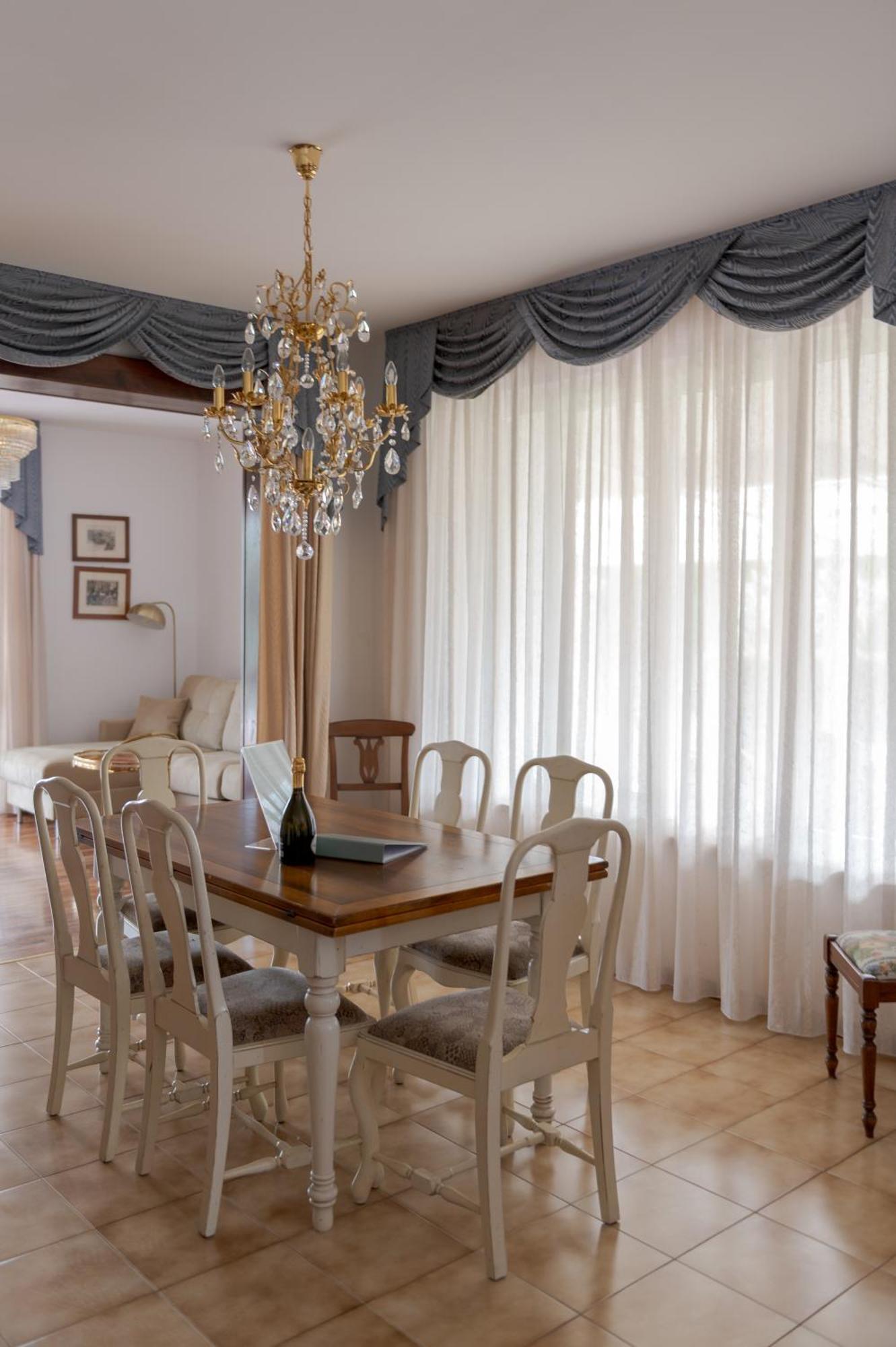 Villa Carini With 3000 Mq Garden & Heated Pool Castelnuovo del Garda Exterior foto